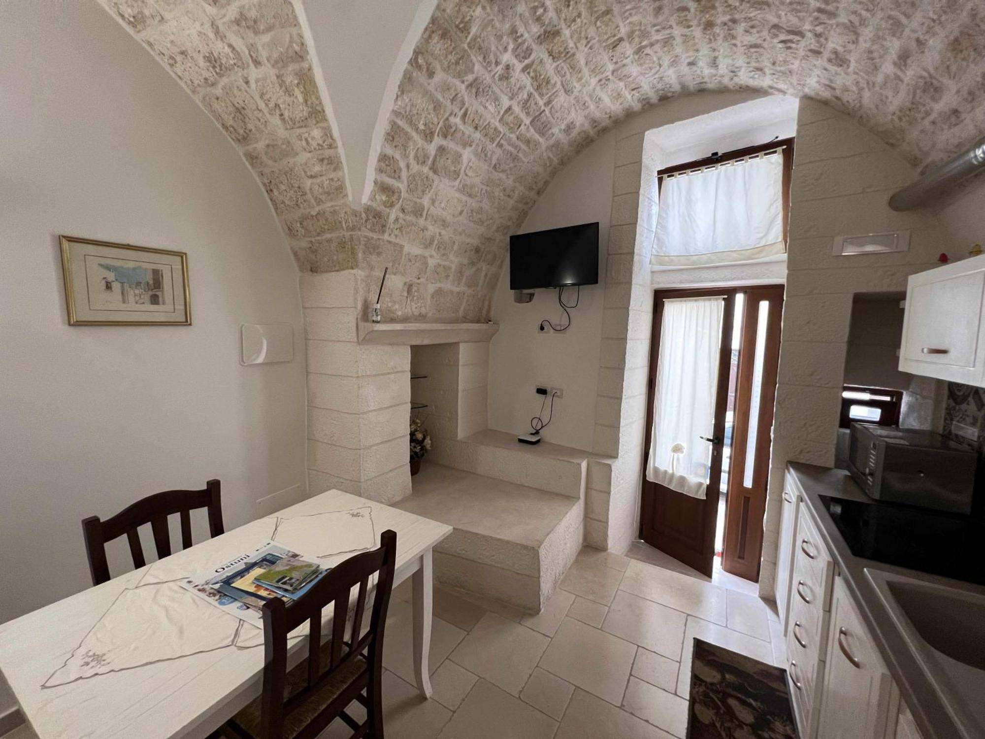 Апартаменти La Rosa D Ernesto Wifi Free 3 Sleeping Places Остуні Екстер'єр фото